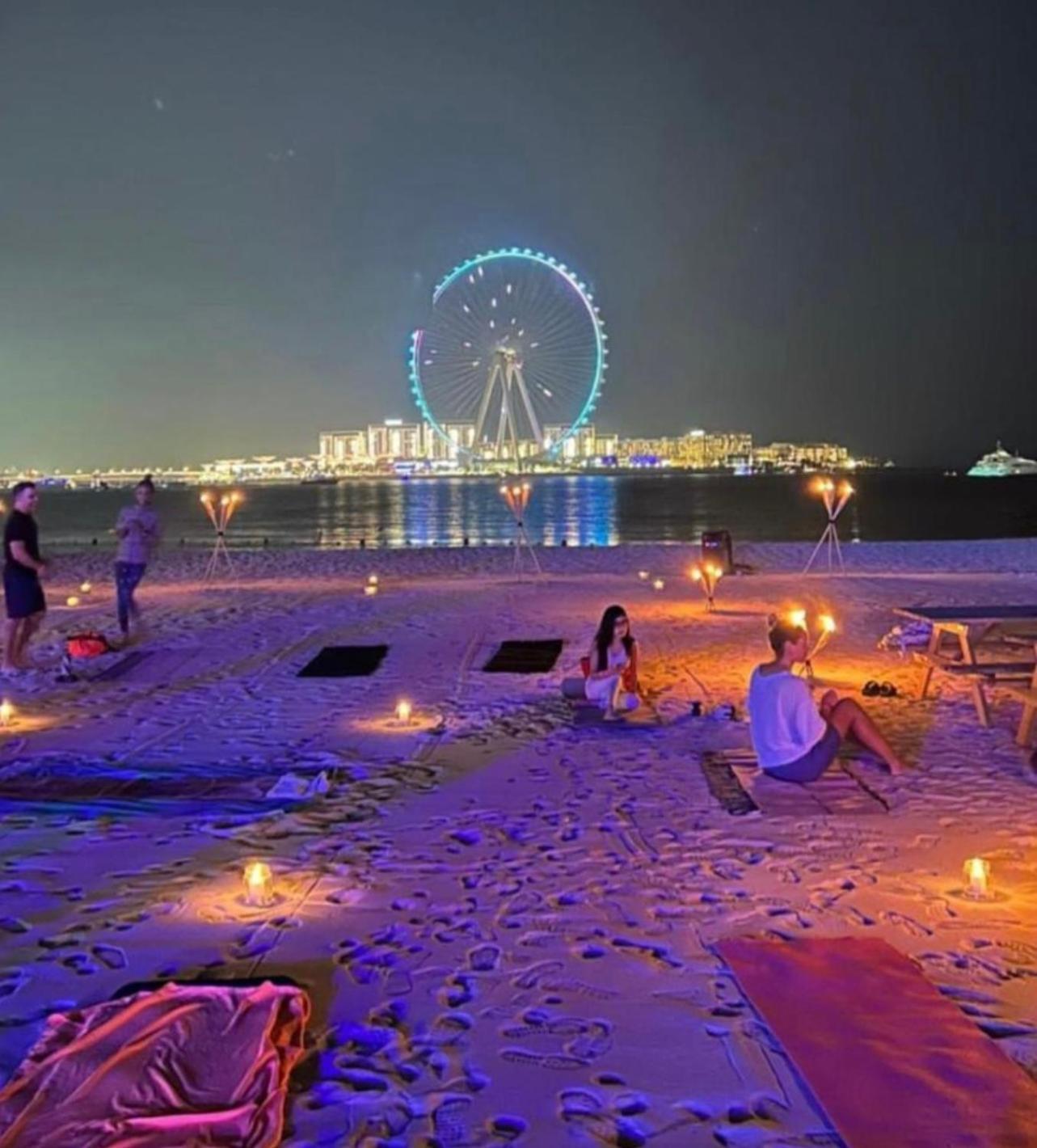 Seaview Beach Hostel Jbr - Walk To Beach - Gym - Pool - Metro Station Dubái Exterior foto